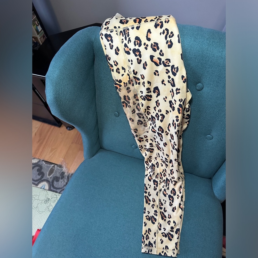 Cheetah Print Leggings